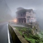 Mellado_Hotel junto al salto Tequendama. Medellín