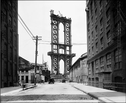 Puente de Manhattan en construcción